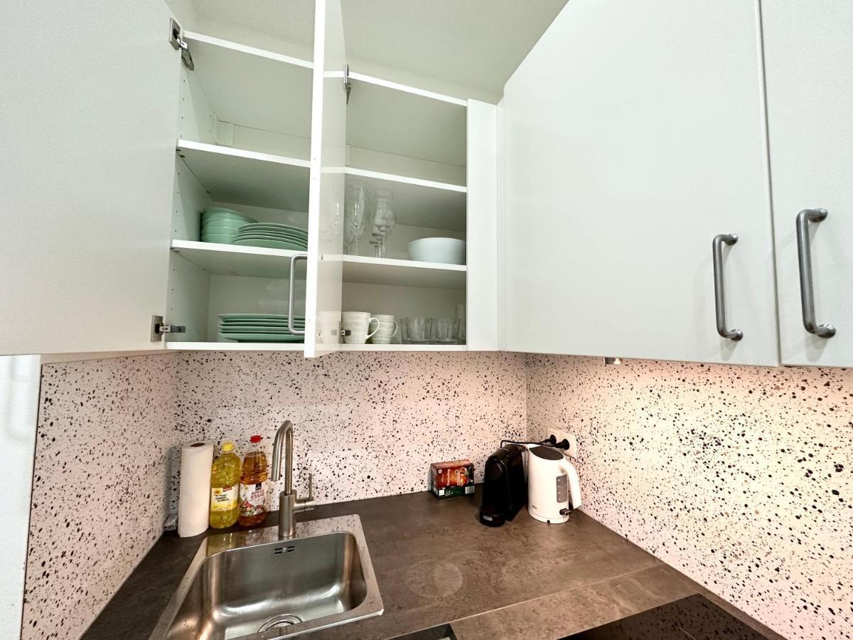 Book-A-Room Panda-Apartments Wien Eksteriør billede