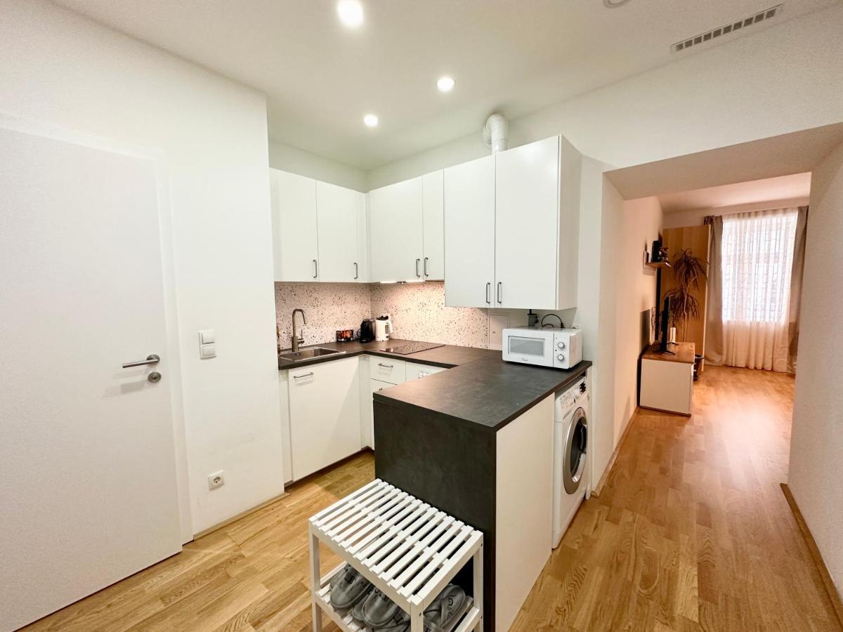 Book-A-Room Panda-Apartments Wien Eksteriør billede
