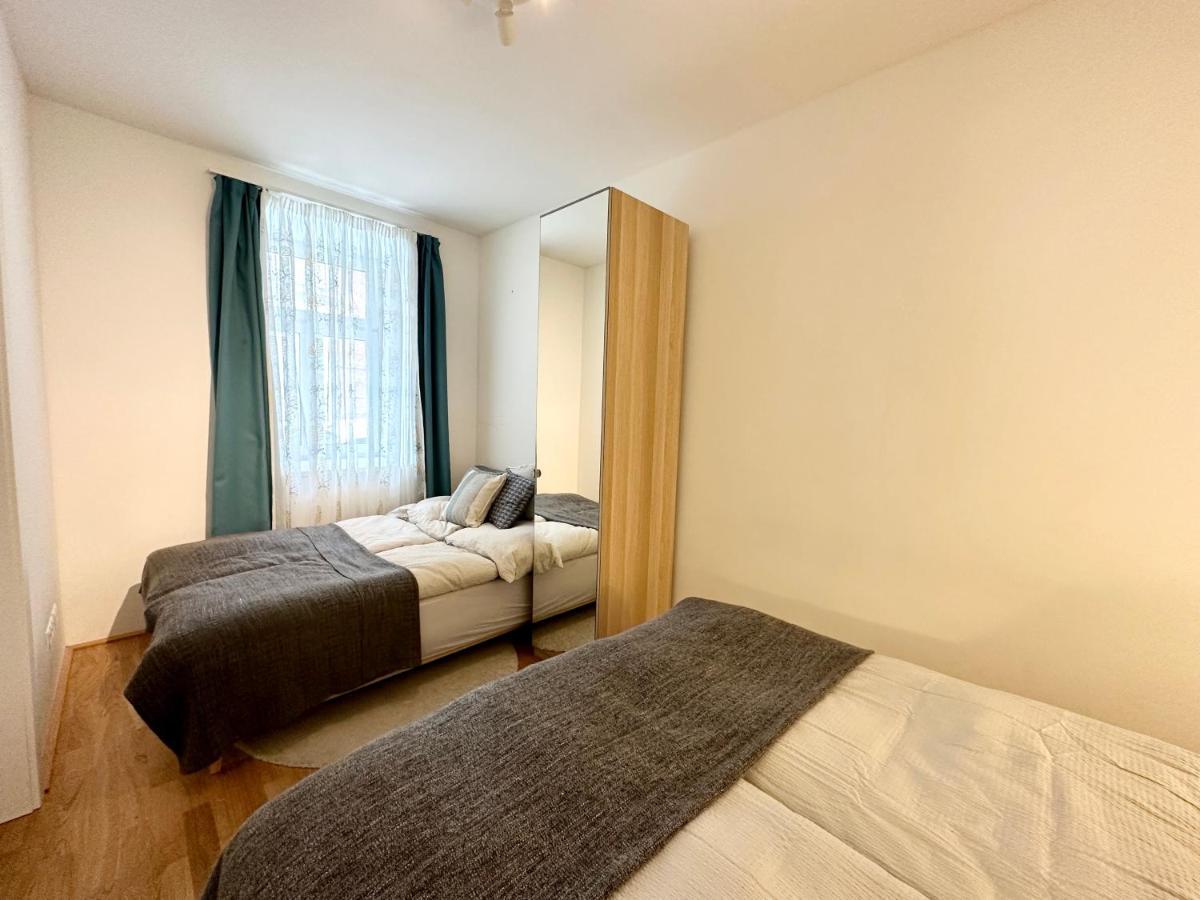 Book-A-Room Panda-Apartments Wien Eksteriør billede